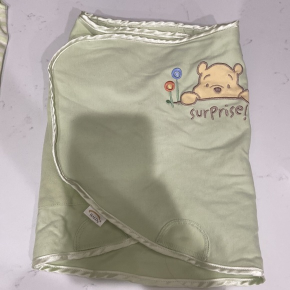 Halo sleep sack swaddle Winnie the Poor Newborn 6-12 lbs EUC 2 piece - Picture 12 of 12